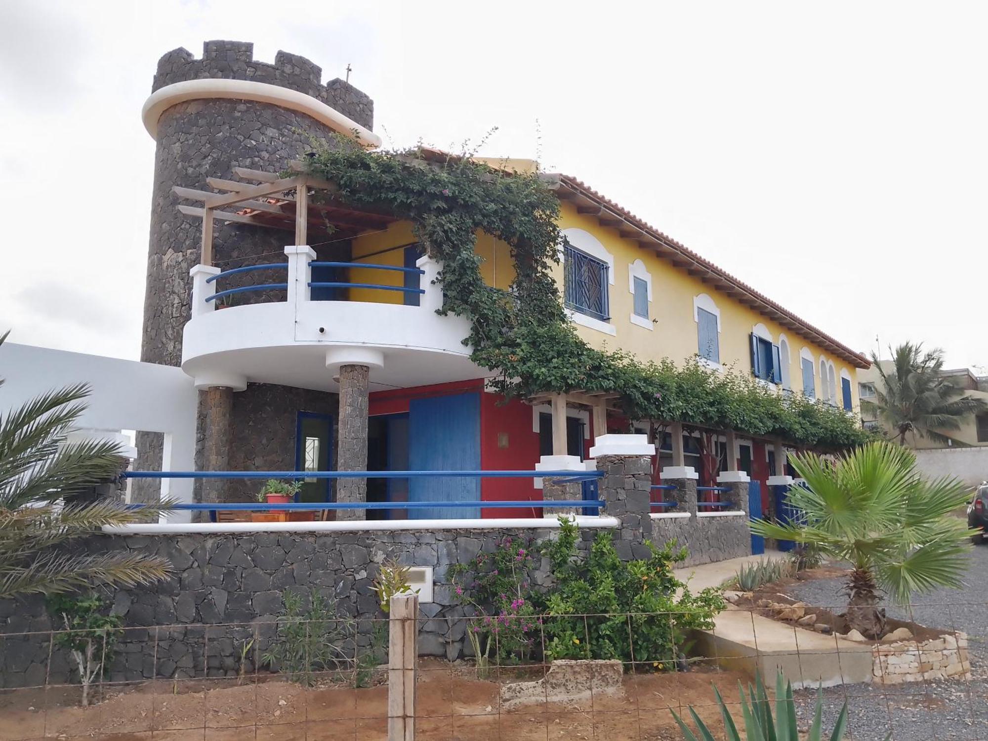 Casa Torre Hotel Palmeira Bagian luar foto